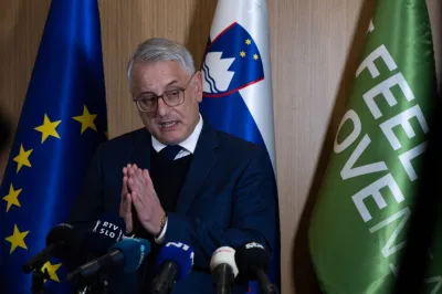 Gospodarski minister Matjaž Han je pozval računsko sodišče k reviziji spornega razpisa agencije Spirit. Foto: STA