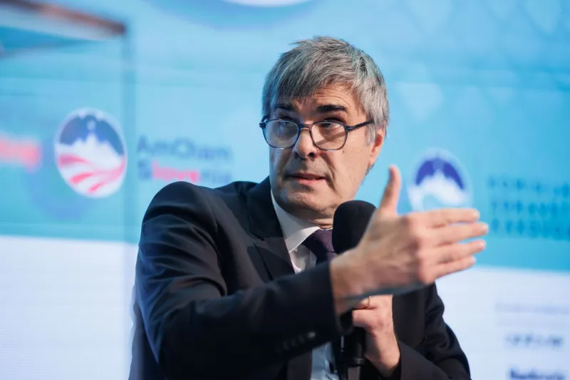 Dorijan Marušič na ministrstvu za zdravje kot svetovalec skrbi za širok spekter nalog. Foto: STA