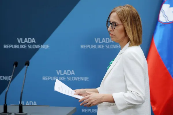 Na ministrstvu nalaga aktivnosti Dorijanu Marušiču ministrica za zdravje dr. Valentina Prevolnik Rupel, v strateškem svetu pa tamkajšnji predsednik. Foto: STA