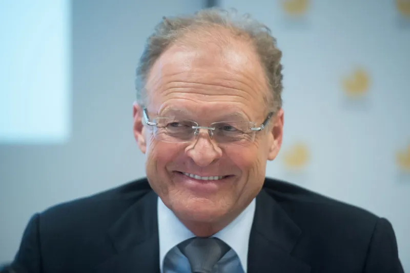 Janez Škrabec (na sliki) ostal edini v boju za novo vozlišče na Jesenicah. Njegova ponujena vrednost izgradnje močno odstopa od državne ocene. Foto: STA