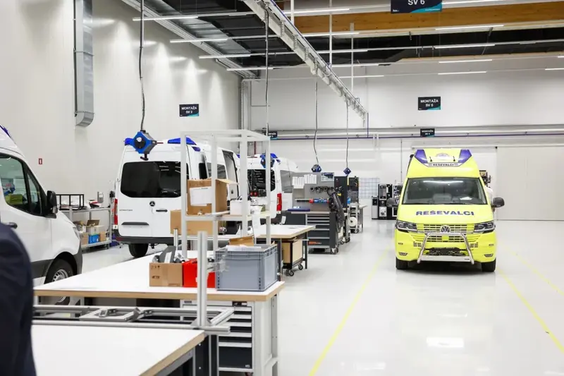 Na razpise za dobavo reševalnih vozil tipa C se prijavlja le prekmursko podjetje Medicop. Foto: STA