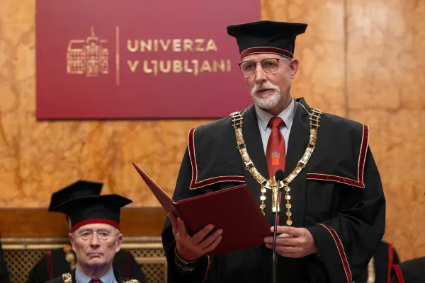 Gregor Majdič se poteguje za vnovičen mandat. Očitajo mu, da v kampanji pritiska na dekane fakultet. Foto: STA