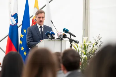 V kratkem bodo objavljeni rezultati tokratne raziskave Slovensko javno mnenje, ki kažejo obrat volilnega telesa proti desni. Foto: STA