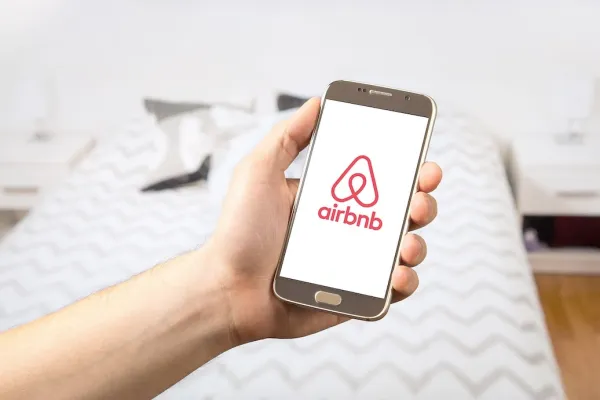 airbnb, Freepik