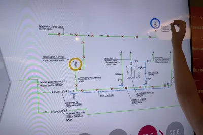 Skica Mercatorja prikazuje mesta, kjer bi lahko LJubljanica vdrla v sistem pitne vode. Vse cevi, ki so označene z rdečim x so zdaj odstranjene.