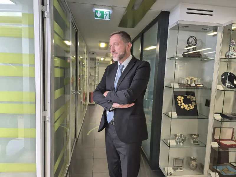 Finančni minister o višjih davčnih obremenitvah za zdaj ne razmišlja. Foto: Uredništvo