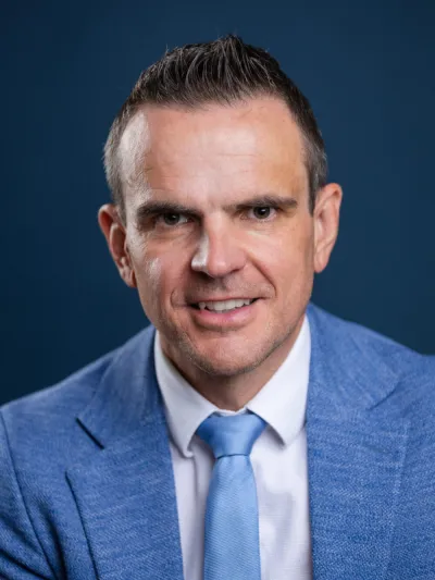 dr. Matej Avbelj