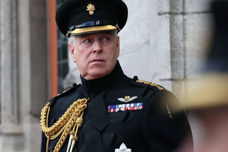 Škandal je izbruhnil v občutljivem času, saj vlada laburistov poskuša izboljšati odnose s Kitajsko.