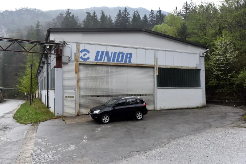 Slovenija, Vitanje, 11.04.2017, 11. april 2017 Podjetje Unior. Stavba, arhitektura, slovenska podjetja, reka Hudinja, izdelava orodja, Foto:Ziga Zivulovic Jr/Bobo