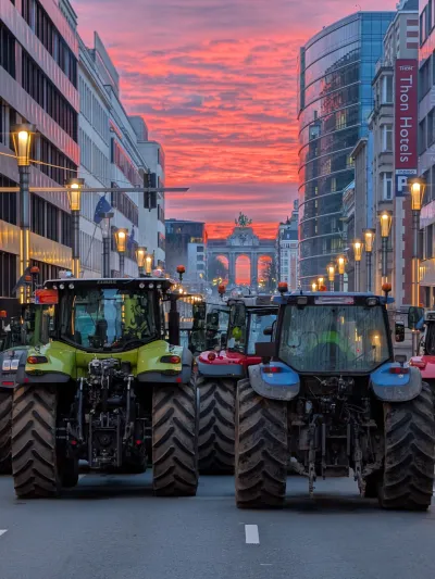 Kmetje so zavzeli bruseljske ulice. 
