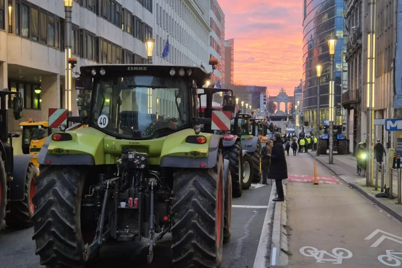 Kmetje so zavzeli bruseljske ulice. 