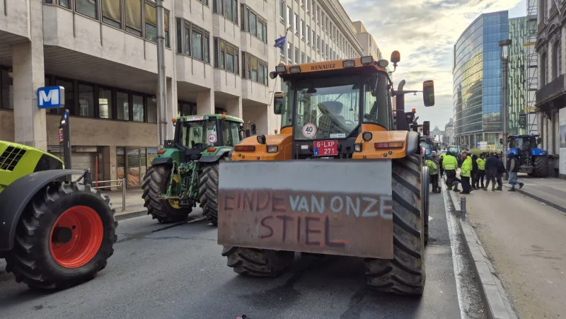 Kmetje so zavzeli bruseljske ulice. 
