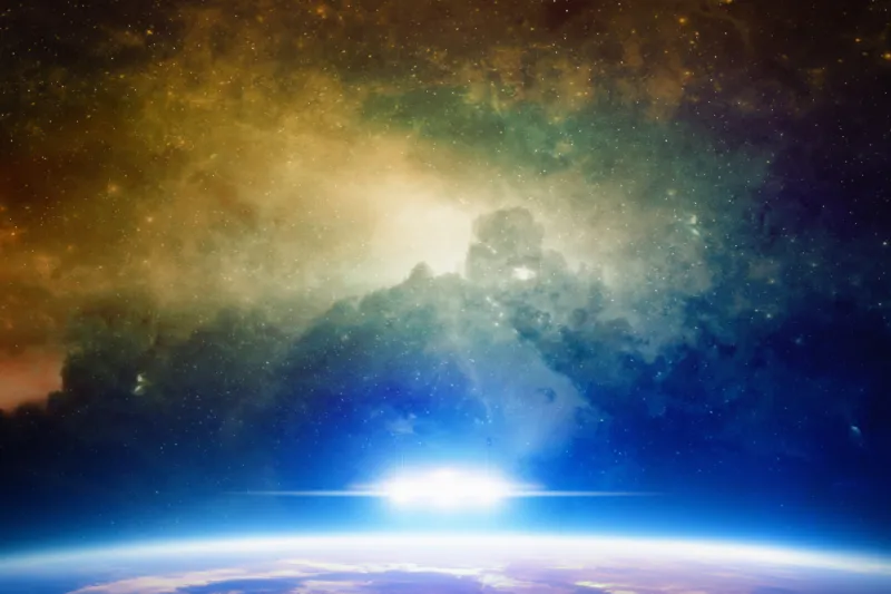 Poročila o nenavadnih objektih na nebu v prazničnem času segajo daleč v preteklost. Foto: Canva