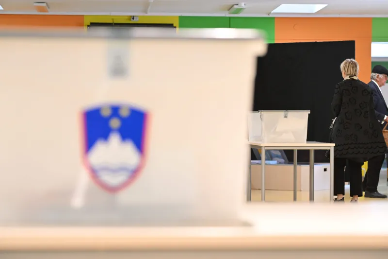 Slovenija, Ljubljana, 09.06.2024, 09. junij 2024Volitve v EU parlament, voli&scaron;če, ljudje, referendum, volilna skrinjicaFoto: Žiga Živulović jr./BOBO