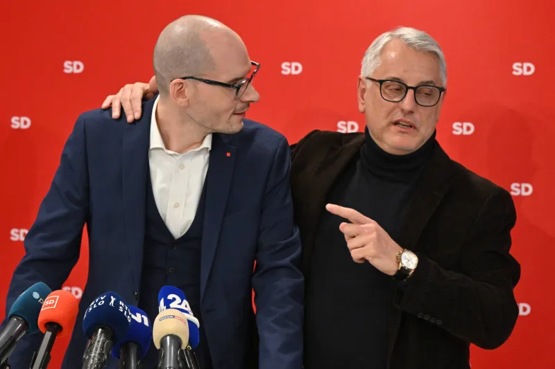 Slovenija, Ljubljana, 06.01.2026, 06. januar 2026Matjaž Han, Meira Hot In Matej Ta&scaron;ner Vatovec dajejo izjavo za medije. Politika,Foto: Žiga Živulović jr./F.A.Bobo