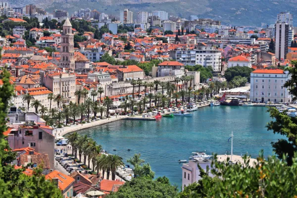 V Splitu bo odslej parkiranje občutno dražje. Foto: Canva