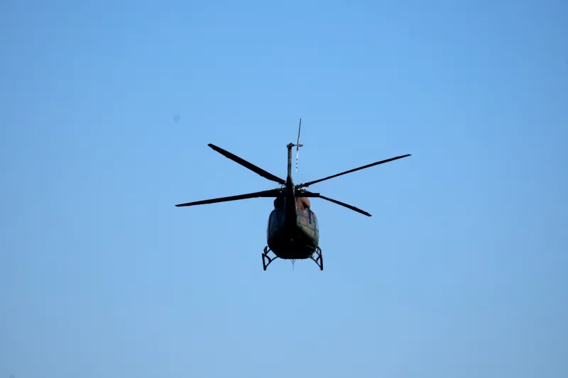 Zaradi megle na Brniku vzlet helikopterja Slovenske vojske ni bil mogoč.Foto:Borut Živulović/F.A.Bobo