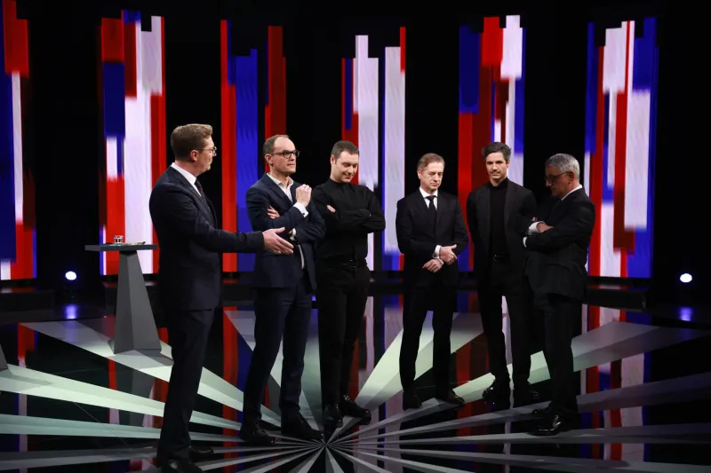 Prvo sooćenje predsednikov strank na RTV Slovenija pred parlamentarnimi volitvami Foto: Borut Živulović /F.A.Bobo