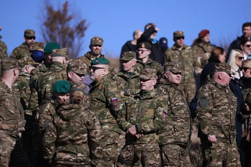 Slovenija, Po?ek, 25.02.2026, 25. februar 2026Predstavitev raziskovalno-razvojnih in inovacijskih aktivnosti ministrstva za obrambo, ki bo potekala v sodelovanju in ob podpori Slovenske vojske ter s sodelujo?imi slovenskimi podjetji na podro?ju obrambne industrije.vojska, oro?je, Borut SajovicFoto:Borut ?ivulovi?/F.A.Bobo