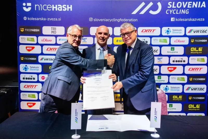 Matjaz Han, Slovenian minister of sport, Pavel Mardzonovic, KZS president and Enrico Della Casa, UEC president during event named Vecer zvezd 2025 organised by KZS - Slovenian Cycling Federation when announced Best Slovenian cyclists of the year 2025, on November 17, 2025 in Festivalna dvorana, Ljubljana, Slovenia. Photo by Vid Ponikvar/Sportida