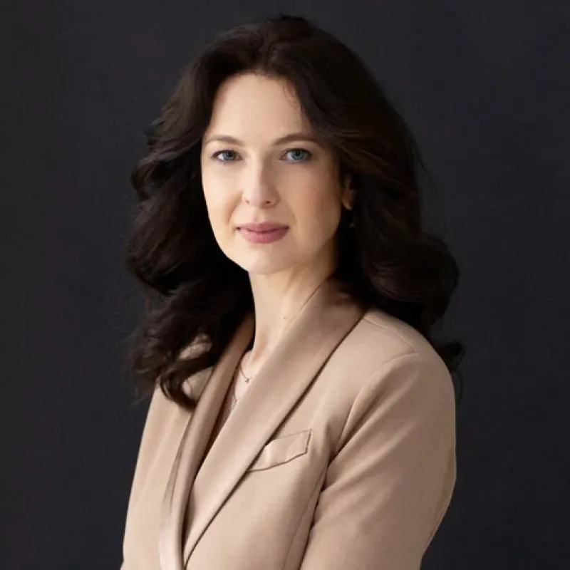 Tanja Čre&scaron;novar ugotavlja, da imajo lahko restriktivne navade tudi psiholo&scaron;ki vpliv. Pri nekaterih posameznikih lahko vodijo v kompenzacijsko vedenje, kjer po koncu obdobja odpovedi pride do prenajedanja ali vračanja v manj ugodne prehranske vzorce. Foto: osebni arhiv