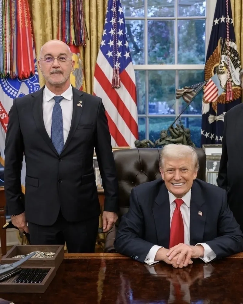 Jo&scaron;koo Kadivnik z Donaldom Trumpom. Foto: X/Sova