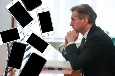 Robert Golob Foto:Marko Vavpotič/F.A.Bobo/montaža Info360