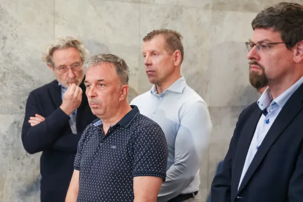 Slovenija, Ljubljana, 12.05.2026, 12. Maj 2026.Skupna novinarska konferenca predstavnikov sindikalnih central o aktivnostih po sprejetju zakona o interventnih ukrepih za razvoj Slovenije,politika
