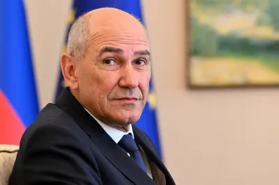 Janez Jan&scaron;a pred vrati četrtega mandata. Foto: Žiga Živulović Jr./F.A.Bobo