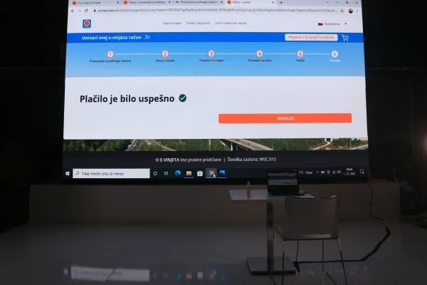 Previdno pri nakupu e-vinjet. Foto: Borut Živulović /Bobo