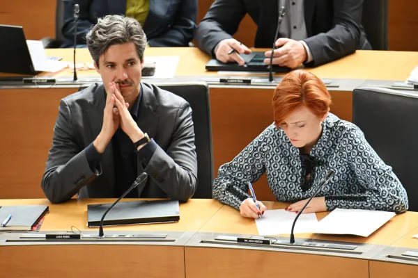Luka Mesec je predlagatelj zakona. Foto: Žiga Živulović Jr./F.A.Bobo