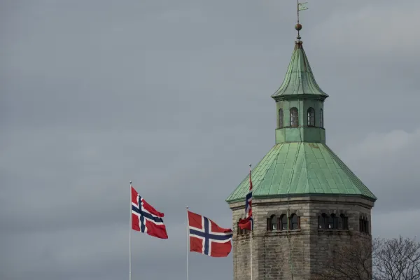 Marius Borg H&oslash;iby je sin prestolonaslednice Mette-Marit iz razmerja pred njeno poroko v norve&scaron;ko kraljevo družino. Foto: Canva