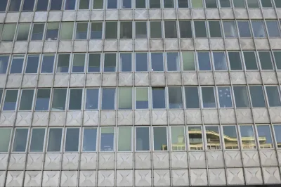 Podjetje 3M Finance, ki domuje v stavbi nekdanje Metalke v Ljubljani je tik pred začetkom prisilne poravnave. Ima visok dolg do državnega podjetja Borzen. Foto:Žiga Živulović jr./Bobo