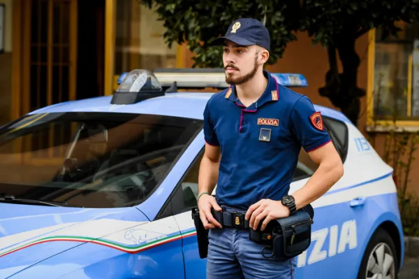 policija, Italija, simbolična