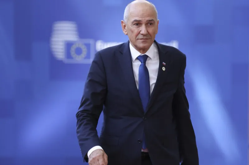 Janez Jan&scaron;a, predsednik vlade