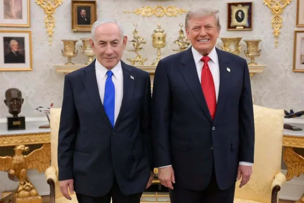 Benjamin Netanyahu in Donald Trump, Facebook