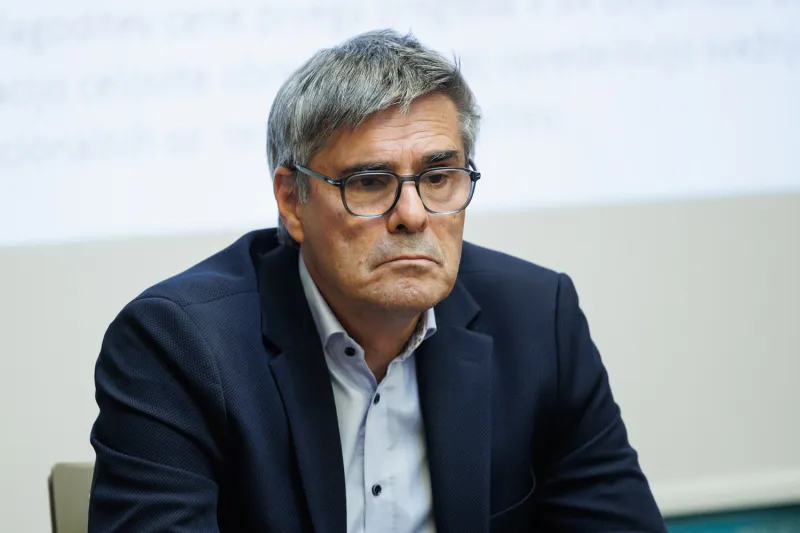 Dorijanu Maru&scaron;iču je v času te vlade že dvakrat padla sekira v med glede podalj&scaron;anja koncesije. (Foto: STA)