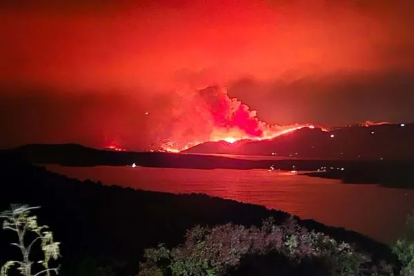 Brač v plamenih. 