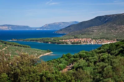 Prav opis Cresa je bil izbran za zmagovalni popotni&scaron;ki namig. Foto: Canva