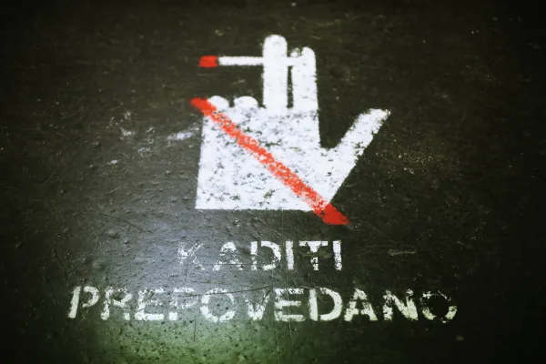Prepoved na Maldivih je najnovej&scaron;i korak v njihovem dolgoletnem boju proti tobaku in kajenju &ndash; vključno z elektronskimi cigaretami. Foto: STA