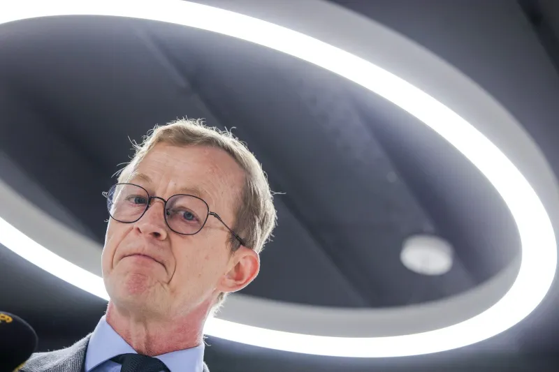 Podpis ustanovitve novega infrastrukturnega sklada pobude Treh morij med Evropskim investicijskim skladom in sodelujocimi partnerji.predsednik uprave SID banke Borut Jamnik.Foto: STA