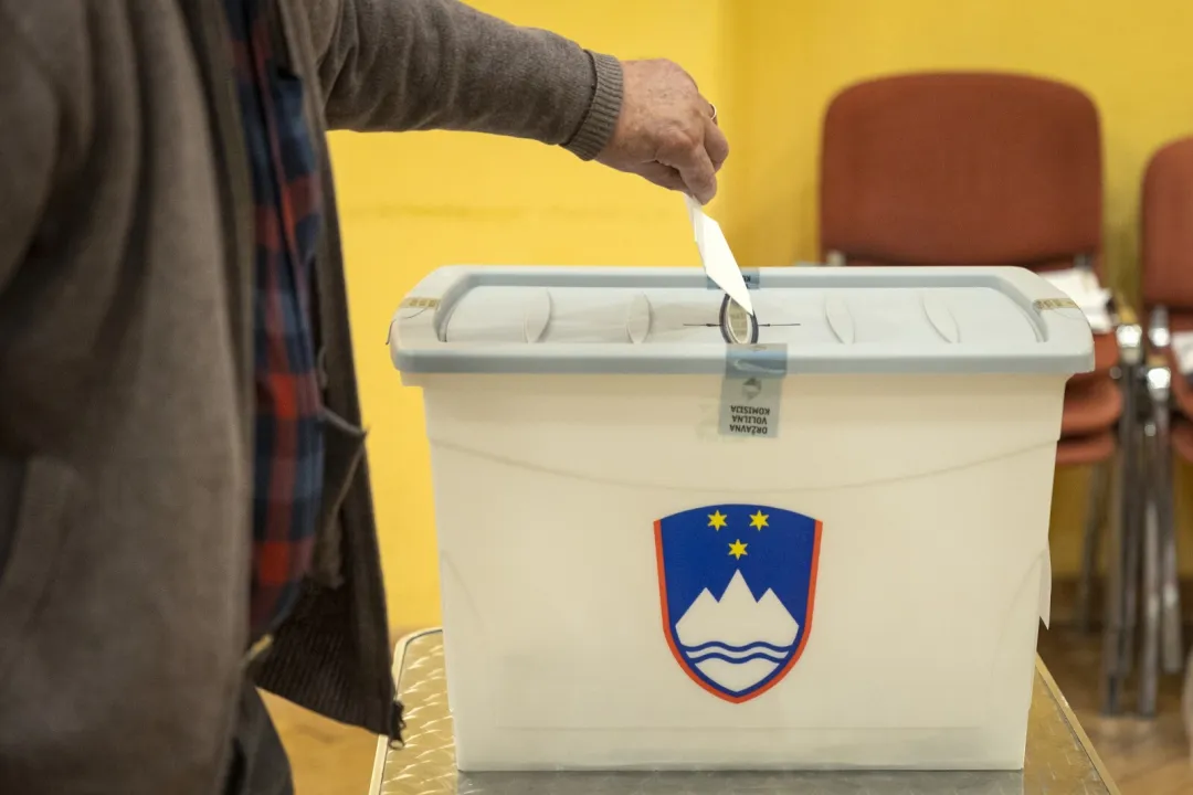 Kdo se bori za županski stolček in kdo ga že drži v žepu?