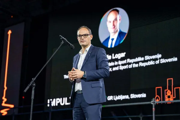 Anže Logar, minister